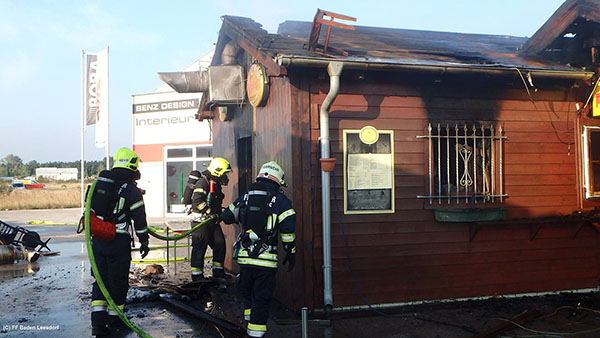 20150822 Geschaeftsbrand Baden Haidhofsiedlung  Foto: © FF Baden-Leesdorf