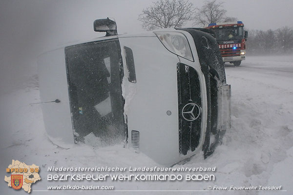 20150209 Schneechaos Teesdorf