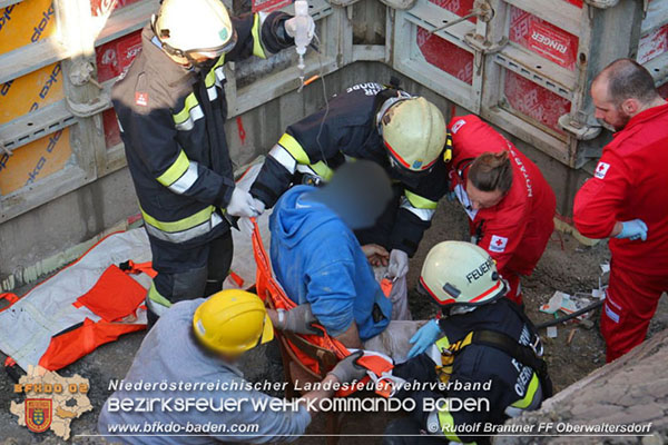 20150318 Arbeitsunfall Oberwaltersdorf_01