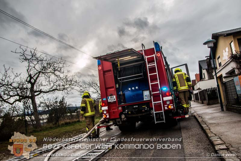 Brandverdacht in Kottingbrunn - Daniel Wirth Brandverdacht in Kottingbrunn - Daniel Wirth