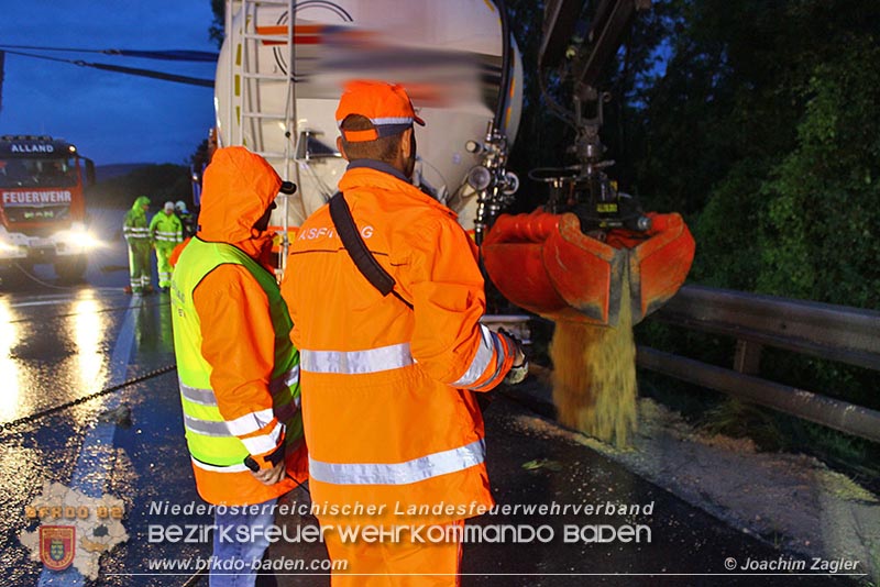 20150623 LKW-Bergung A21 Foto: © Joachim Zagler