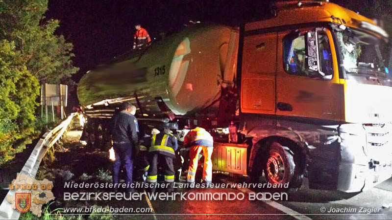 20150623 LKW-Bergung A21 Foto: © Joachim Zagler