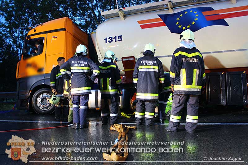 20150623 LKW-Bergung A21 Foto: © Joachim Zagler