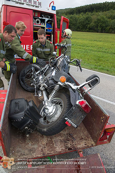 20150922 VU L110 Alland - Klausen Leopoldsdorf Foto: © Stefan Schneider 20150922 VU L110 Alland - Klausen Leopoldsdorf Foto: © Stefan Schneider