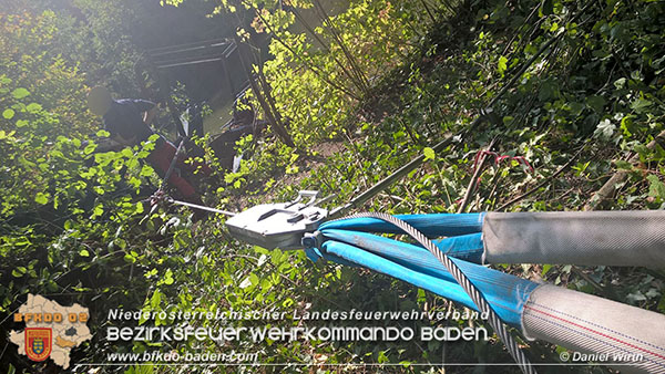 20150923 Fzg. Bergung in Kottingbrunn Foto: © Daniel Wirth 20150923 Fzg. Bergung in Kottingbrunn Foto: © Daniel Wirth