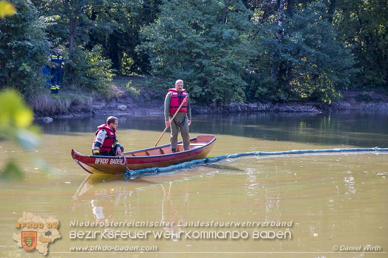 20150923 FZG Bergung Kottingbrunn Foto: © Daniel Wirth 20150923 FZG Bergung Kottingbrunn Foto: © Daniel Wirth