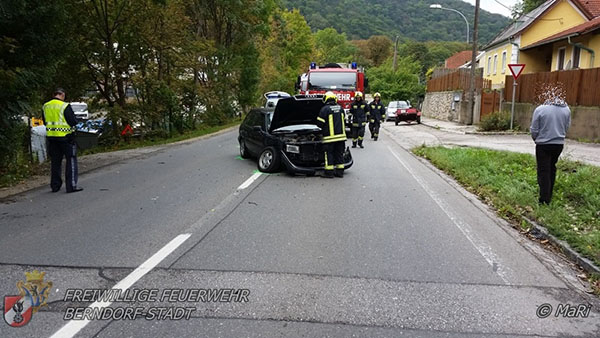 20150926 VU LB18 Berndorf Foto: © FF Berndorf-Stadt/MaRi 20150926 VU LB18 Berndorf Foto: © FF Berndorf-Stadt/MaRi