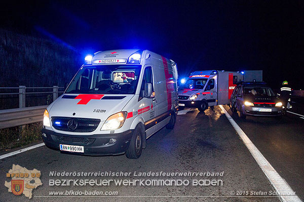 20150928 VU A2 Abfahrt Baden RFb Wien  Foto: © Stefan Schneider