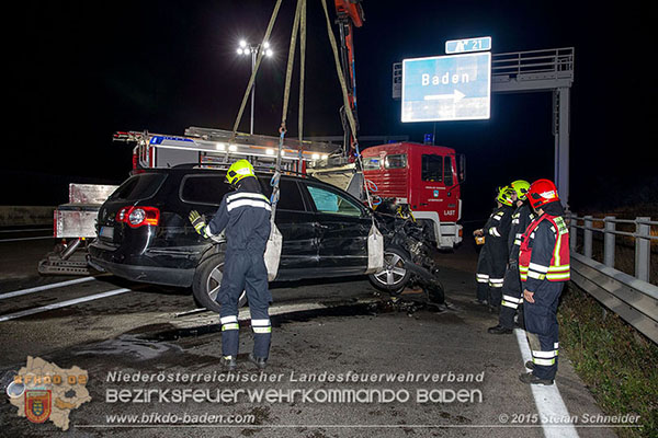 20150928 VU A2 Abfahrt Baden RFb Wien  Foto: © Stefan Schneider