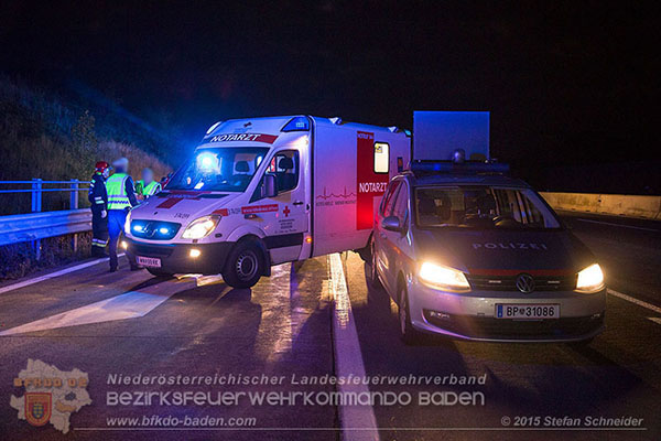 20150928 VU A2 Abfahrt Baden RFb Wien  Foto: © Stefan Schneider