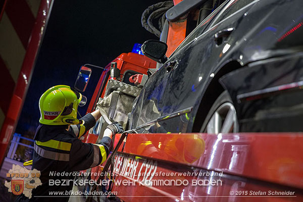 20150928 VU A2 Abfahrt Baden RFb Wien  Foto: © Stefan Schneider
