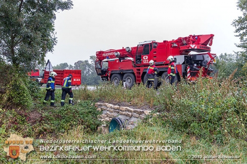 20151007 VU L155 Seibersdorf - Hof/Leithaberge Foto: © Stefan Schneider 20151007 VU L155 Seibersdorf - Hof/Leithaberge Foto: © Stefan Schneider
