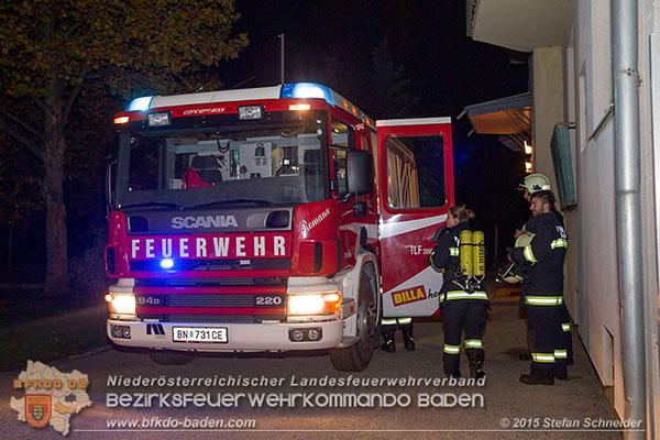 20151028 Brand in Wohnhausanlage Günselsdorf  Foto: © Stefan Schneider