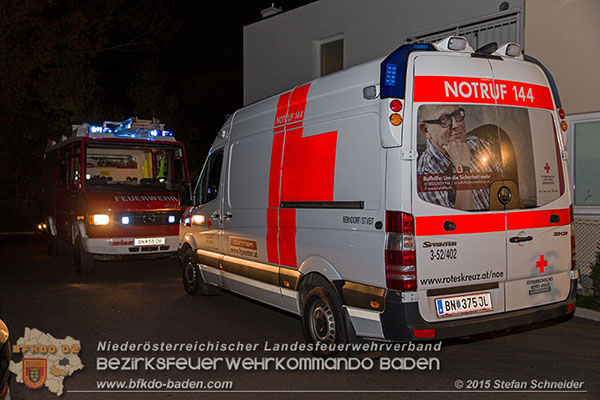 20151028 Brand in Wohnhausanlage Günselsdorf  Foto: © Stefan Schneider