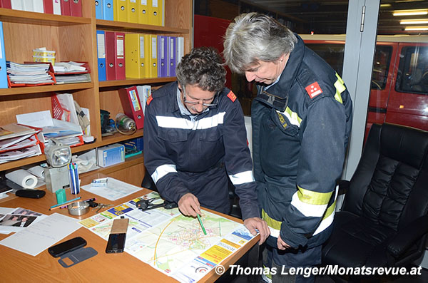 20151103 Personensuche in Pottendorf Foto: © Thomas Lenger/Monatsrevue.at 20151103 Personensuche in Pottendorf Foto: © Thomas Lenger/Monatsrevue.at