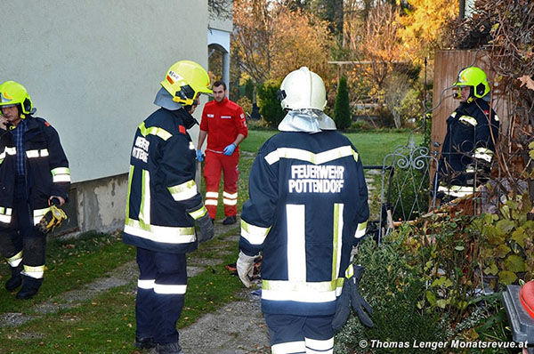 20151113 Wohnungsbrand in Pottendorf  Foto: © Freiwillige Feuerwehr Pottendorf