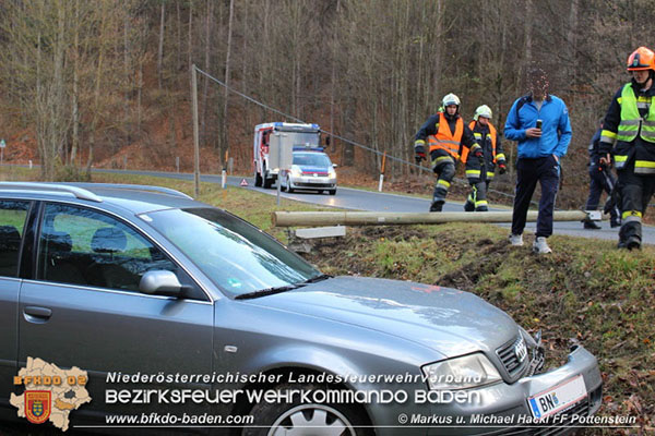 20151114 VU Grabenweg bei Pottenstein  Foto: © Michael u. Markus Hackl FF Pottenstein