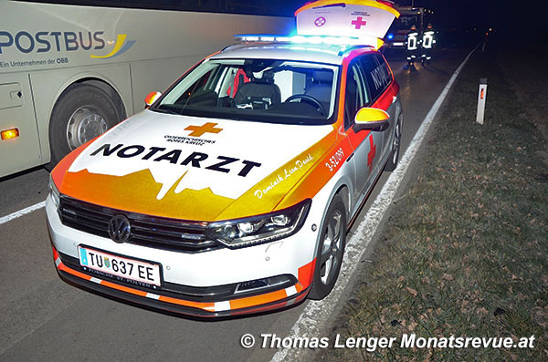 20151124_Verkehrsunfall auf der L4043 bei Unterwaltersdorf  Foto: © Thomas Lenger