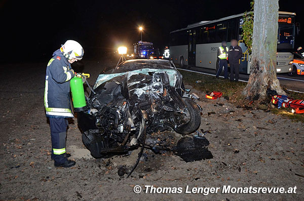 20151124_Verkehrsunfall auf der L4043 bei Unterwaltersdorf  Foto: © Thomas Lenger