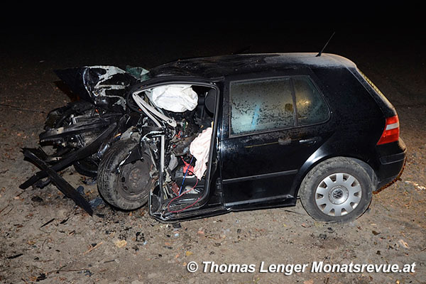 20151124_Verkehrsunfall auf der L4043 bei Unterwaltersdorf  Foto: © Thomas Lenger
