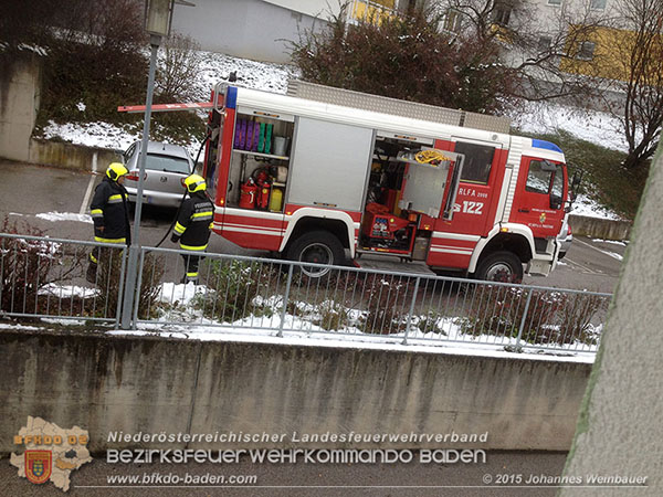  20151126 Wohnungsbrand in St.Veit a.d.Triesting   Foto: © Johannes Weinbauer