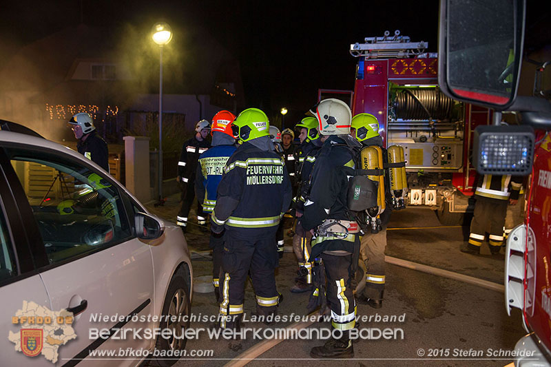 20151204_Garagenbrand in Traiskirchen   Foto: © Stefan Schneider
