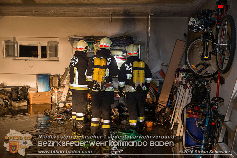 20151204_Garagenbrand in Traiskirchen   Foto: © Stefan Schneider