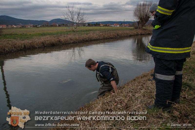 20151212 Tresorbergung Kottingbrunn Foto: © Daniel Wirth, BFK Baden 20151212 Tresorbergung Kottingbrunn Foto: © Daniel Wirth, BFK Baden