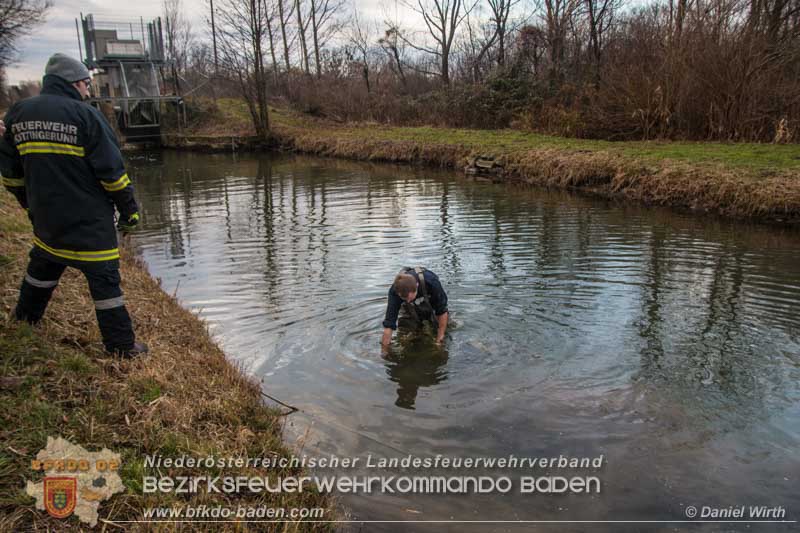 20151212 Tresorbergung Kottingbrunn Foto: © Daniel Wirth, BFK Baden 20151212 Tresorbergung Kottingbrunn Foto: © Daniel Wirth, BFK Baden