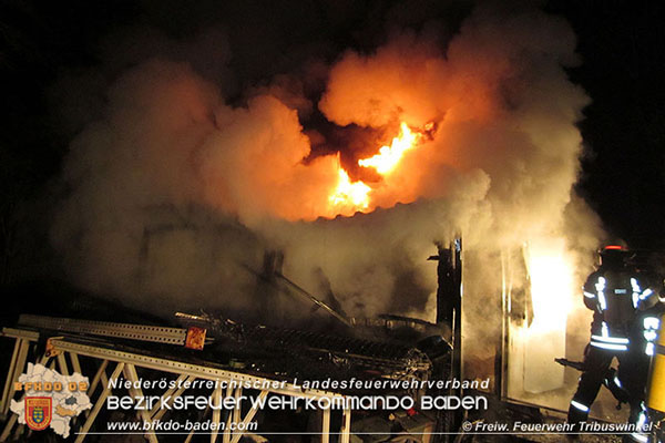 20151231 Schuppenbrand in Trbuswinkel  Foto: © FF Tribuswinkel