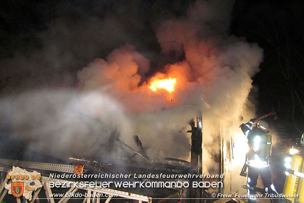 20151231 Schuppenbrand in Trbuswinkel  Foto: © FF Tribuswinkel