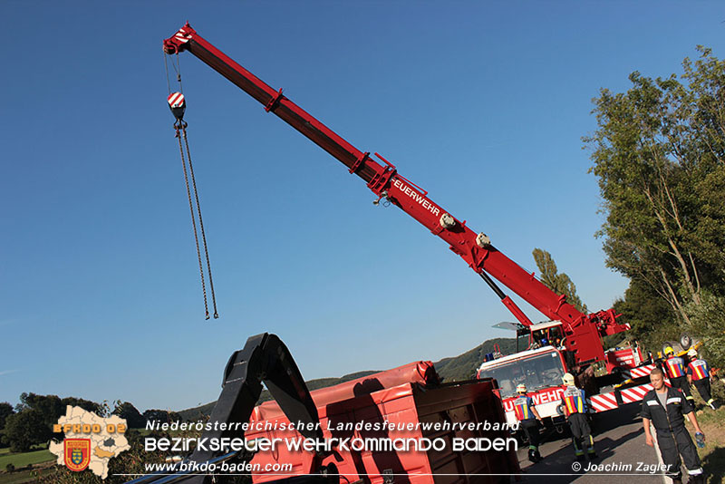 20160901 LKW-Bergung B11 Alland Foto: © Joachim Zagler 20160901 LKW-Bergung B11 Alland Foto: © Joachim Zagler