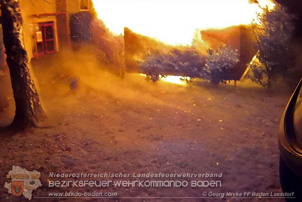 20160110 Müllinselbrand in Baden Leesdorf   Foto: © Georg Mrvka FF Baden-Leesdorf