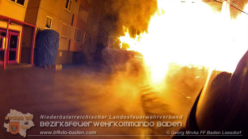 20160110 Müllinselbrand in Baden Leesdorf   Foto: © Georg Mrvka FF Baden-Leesdorf