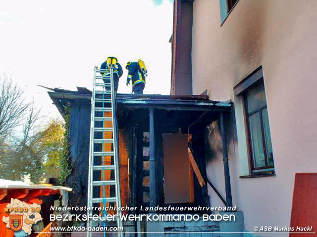 20160121 Brand eines Wintergarten bei Wohnhaus in Berndorf   Foto: © ASB ÖA Markus Hackl FF Pottenstein