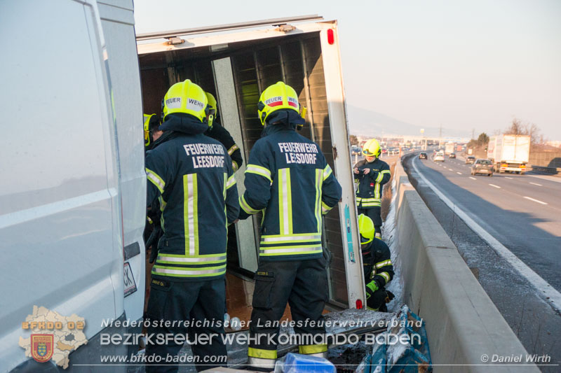 20160122 Klein Lkw Bergung auf der A2 Südautobahn  Foto: © Daniel Wirth