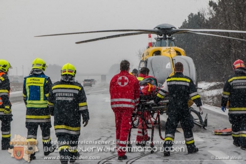 20160123 Verkehrsunfall mit Menschenrettung auf der A2 Rfb Süd bei Leobersdorf  Foto: © Daniel Wirth 