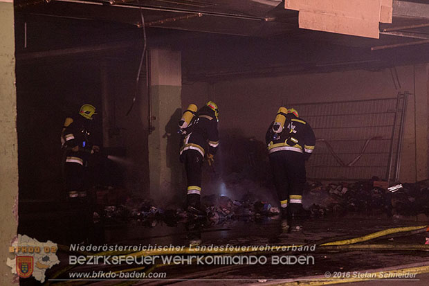 20160301 Lagerhallenbrand im Gewerbepark Traiskirchen  Foto: © Stefan Schneider