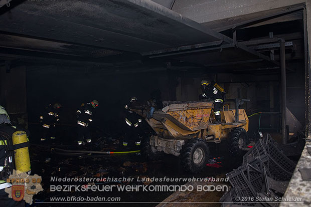 20160301 Lagerhallenbrand im Gewerbepark Traiskirchen  Foto: © Stefan Schneider
