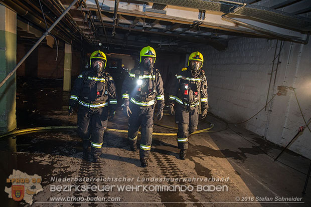 20160301 Lagerhallenbrand im Gewerbepark Traiskirchen  Foto: © Stefan Schneider
