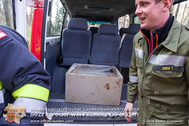 20160314 Tresorbergung aus Waldstück im Gemeindegebiet Maria Raisenmarkt  Foto: © Stefan Schneider