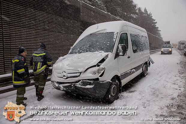 20160315 Fzg. Bergung A21 RFb St. Pölten  Foto: © tefan Schneider