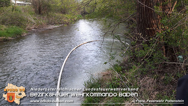 20160413 Umweltalarm Triestingfluss in Pottenstein Foto: Markus Hackl FF Pottenstein 20160413 Umweltalarm Triestingfluss in Pottenstein Foto: Markus Hackl FF Pottenstein