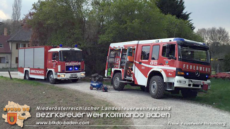 20160413 Umweltalarm Triestingfluss in Pottenstein Foto: © FF Hirtenberg 20160413 Umweltalarm Triestingfluss in Pottenstein Foto: © FF Hirtenberg