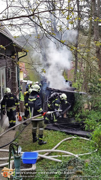 20160423 Brand einer Holzhuette in Siegenfeld-Rosental  Foto: © FF Siegenfeld