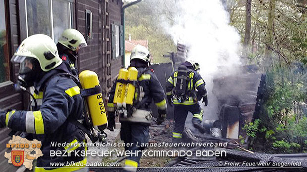 20160423 Brand einer Holzhuette in Siegenfeld-Rosental  Foto: © FF Siegenfeld