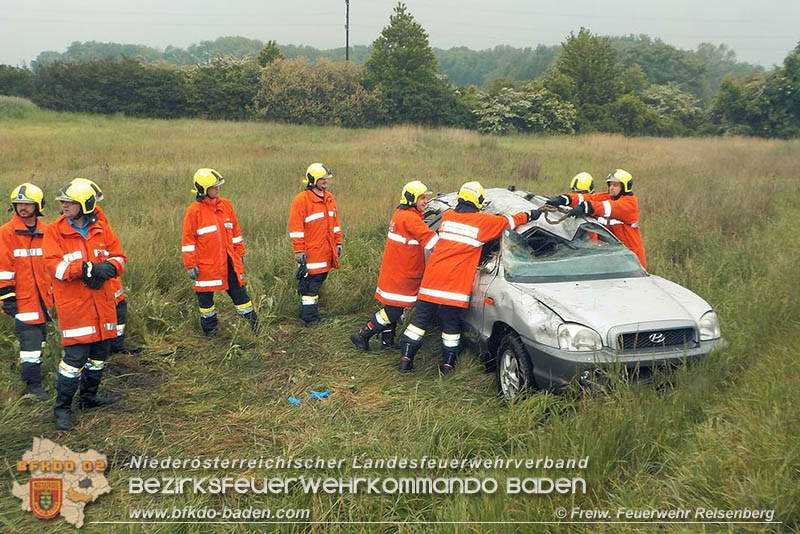20160512 Verkehrsunfall Reisenberg-Gramatneusiedl  Foto: © FF Reisenberg