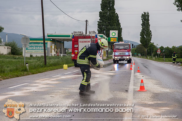 20160515 Verkehrsunfall LB210 Tribuswinkel  Foto: © Stefan Schneider