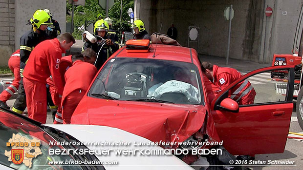 20160517 Verkehrsunfall in Baden  Foto: © Stefan Schneider