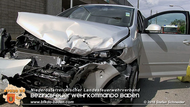 20160517 Verkehrsunfall in Baden  Foto: © Stefan Schneider